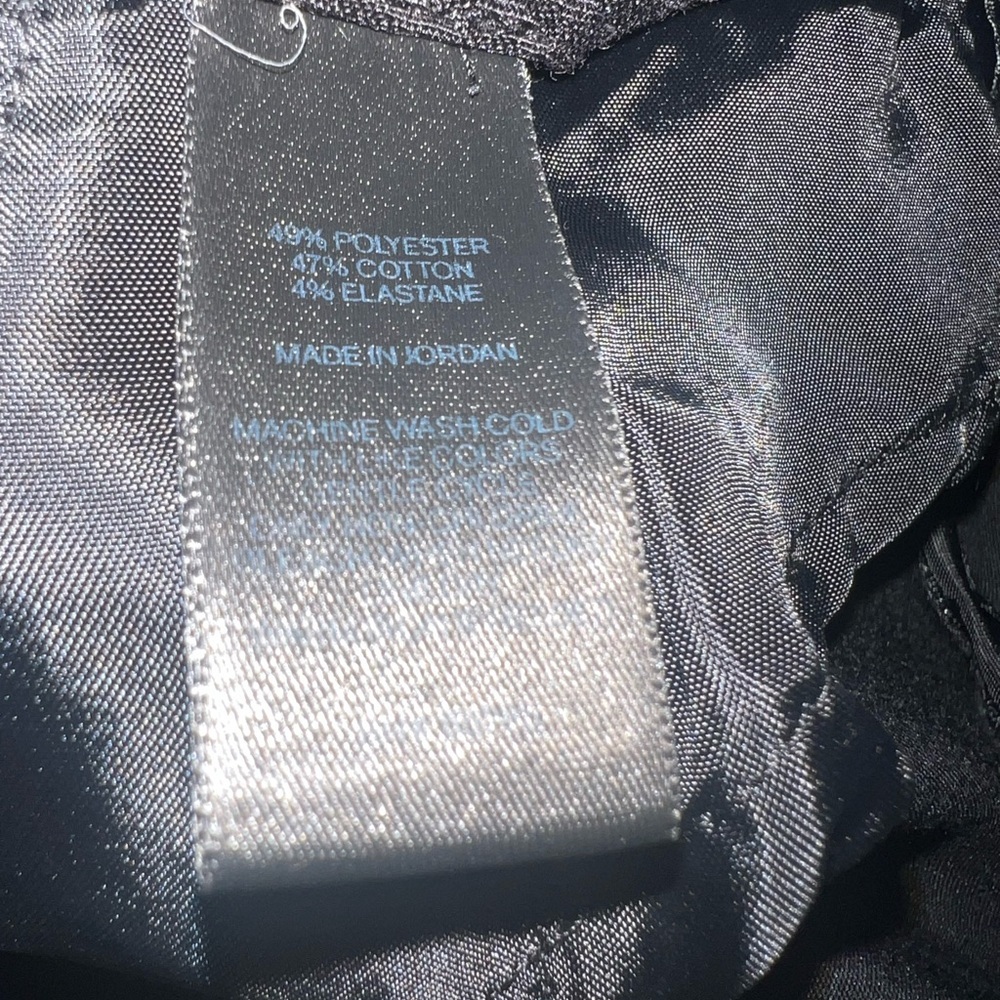 Express Women’s 4 Reg Solid Black Bootcut Twill T… - image 9